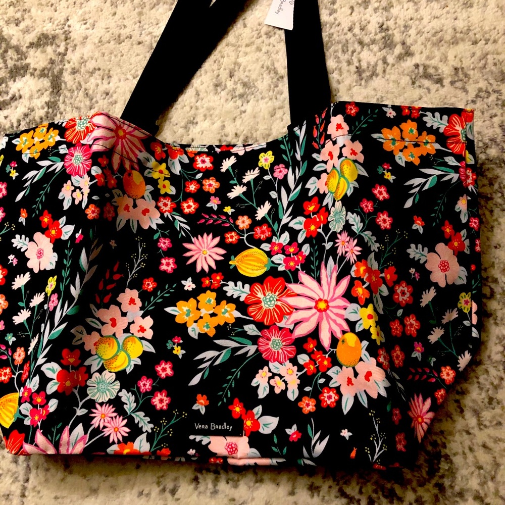 New Vera Bradley family tote